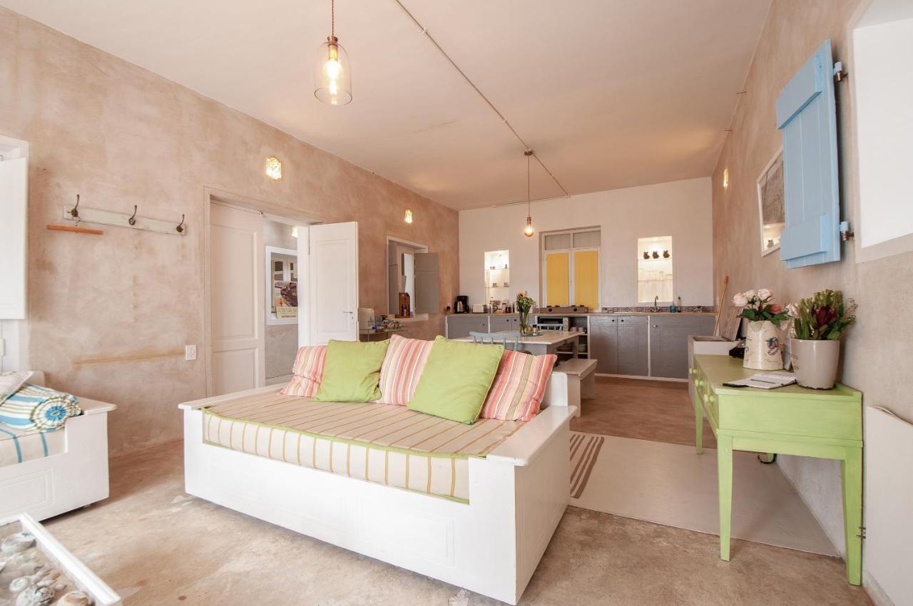 Appartamento Charlotte House Stilbaai Esterno foto